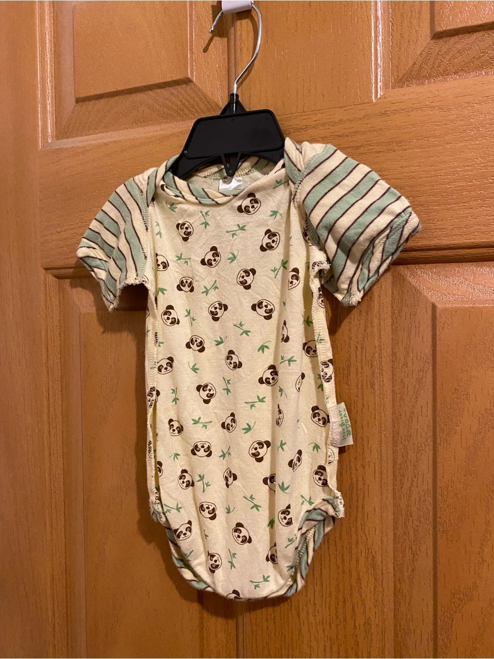 Itsy Bitsy boutique Cream Panda Print Short Sleeve Baby Bodysuit
